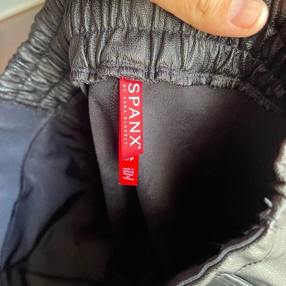 Spanx Black Faux Leather Joggers Size Small - Picture 2 of 8